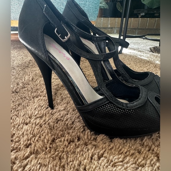 Black High Heels Size 9, Peep Toe - Picture 6 of 8